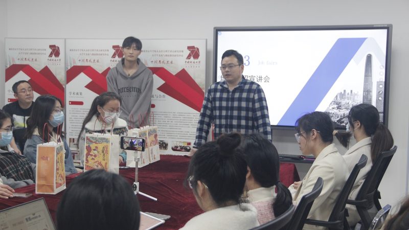 根据我国相关规定，自考本科申请学位证的时间限制如下：